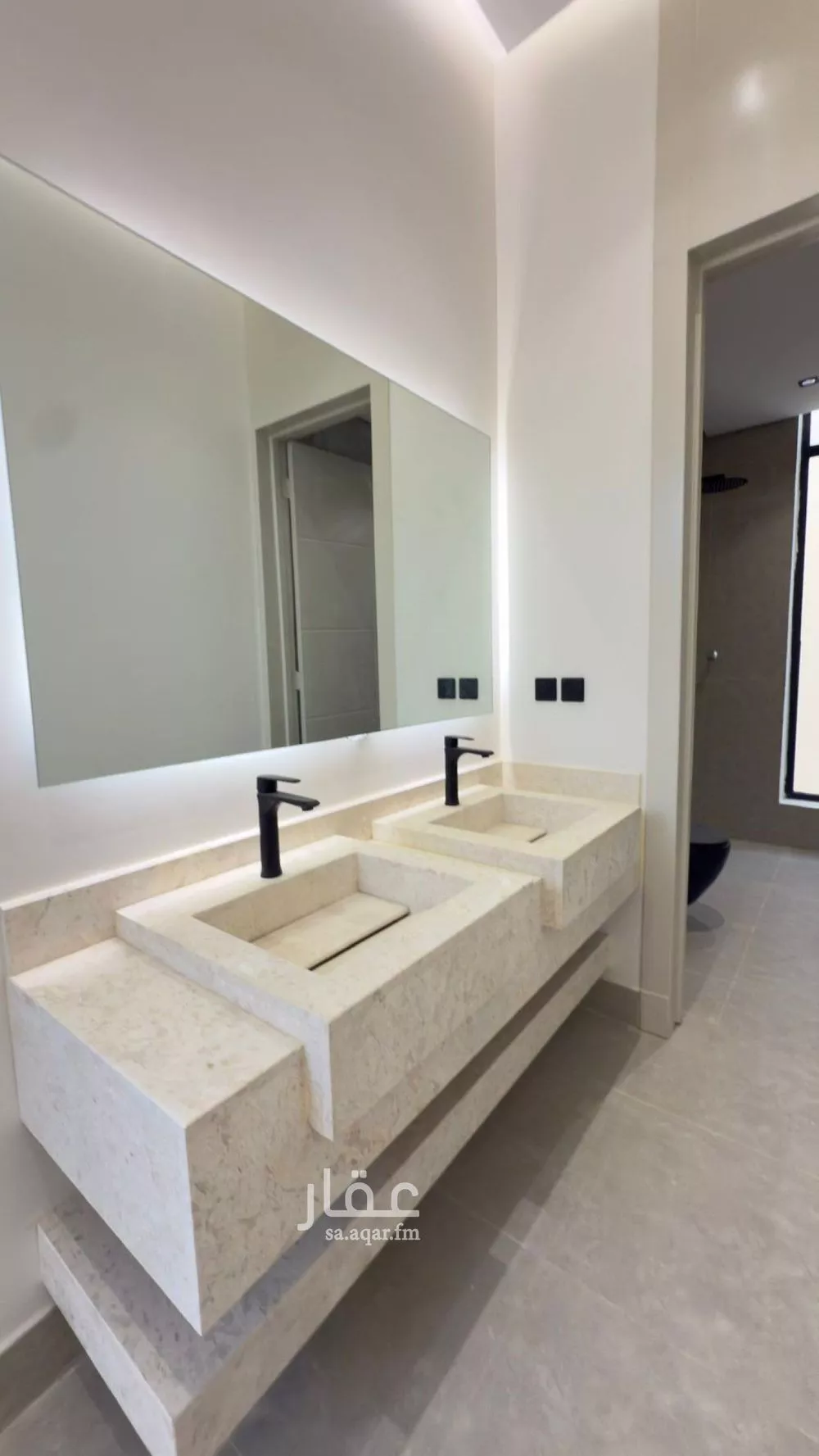 5 bedroom floor in Dahiat Namar 6
