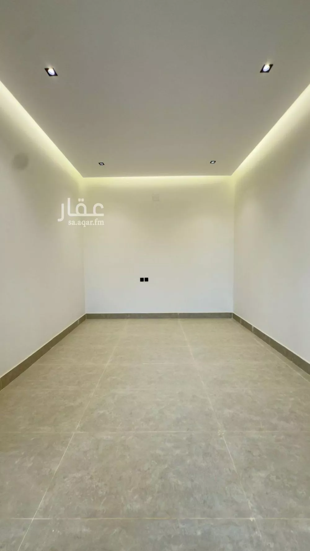 5 bedroom floor in Dahiat Namar 8