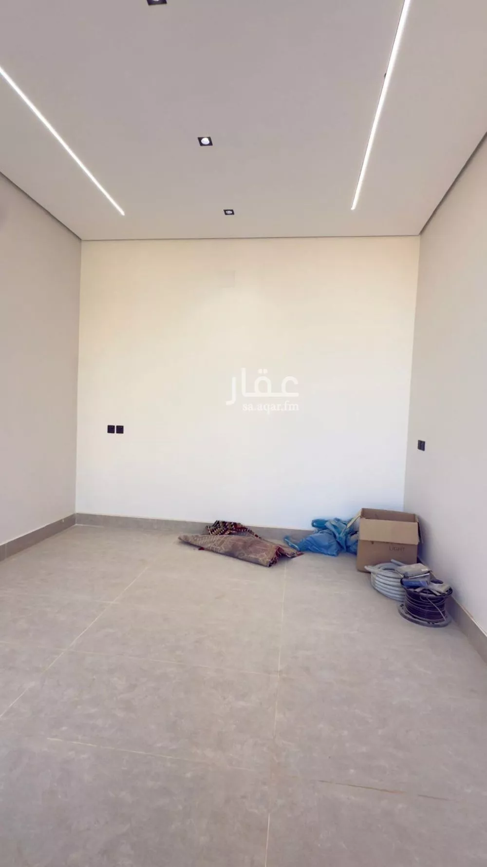 5 bedroom floor in Dahiat Namar 9