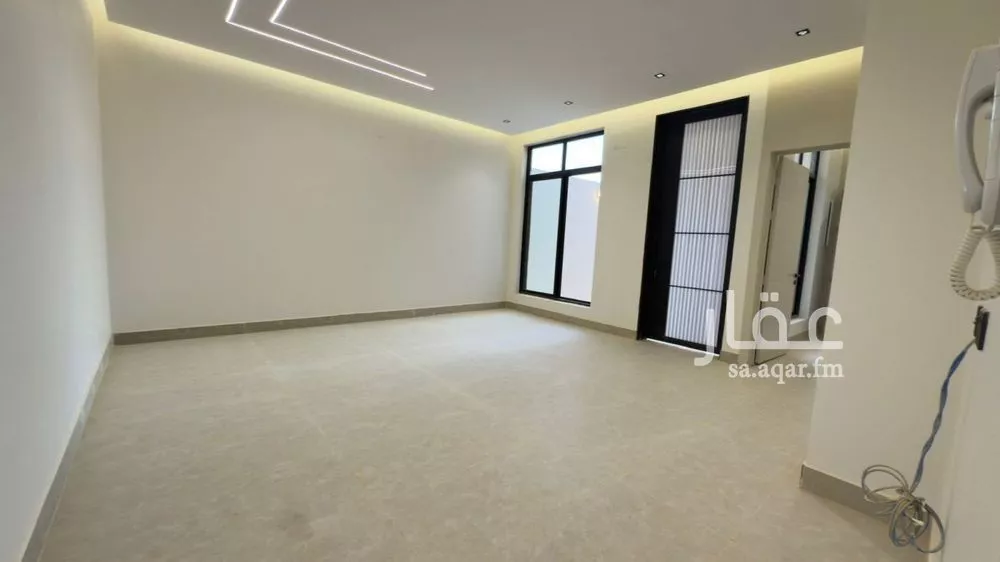 5 bedroom floor in Dahiat Namar 10