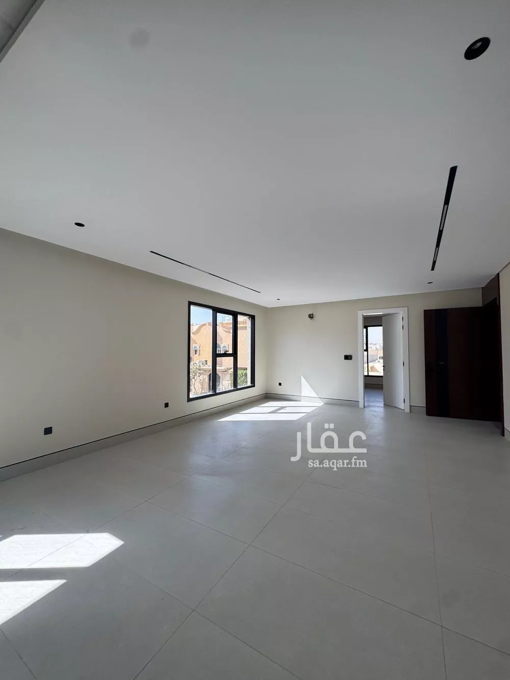 4 bedroom floor in King Fahd 14