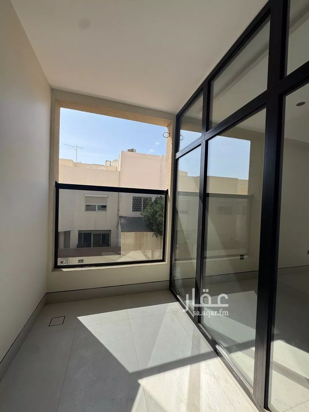 4 bedroom floor in King Fahd 15