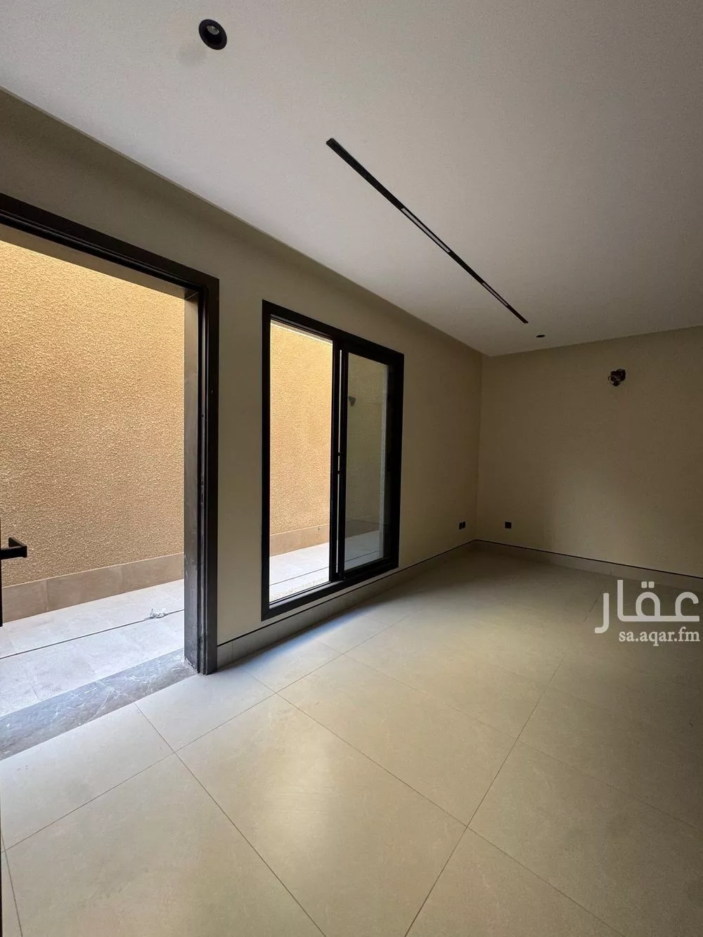 4 bedroom floor in King Fahd 4
