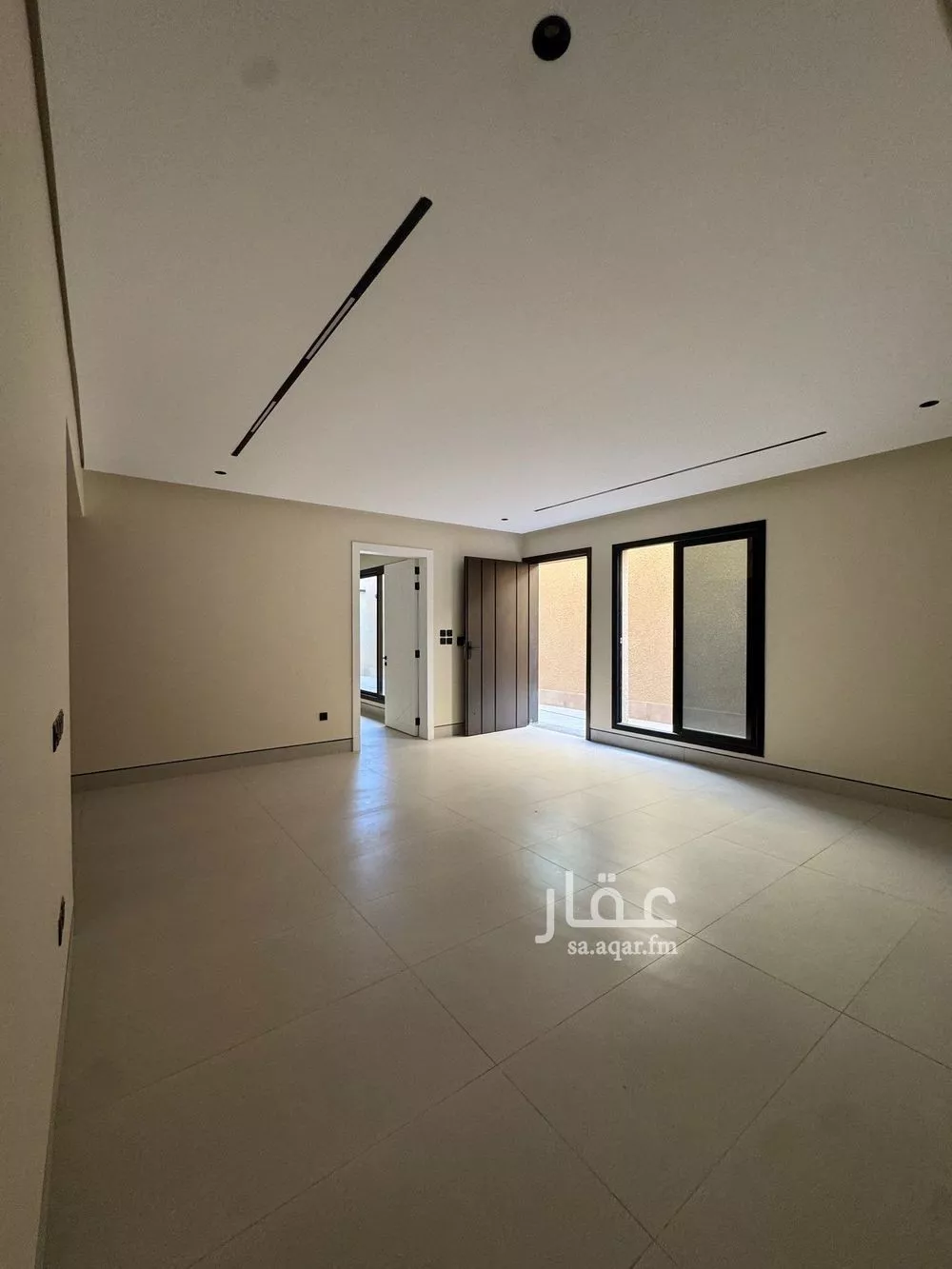 4 bedroom floor in King Fahd 10