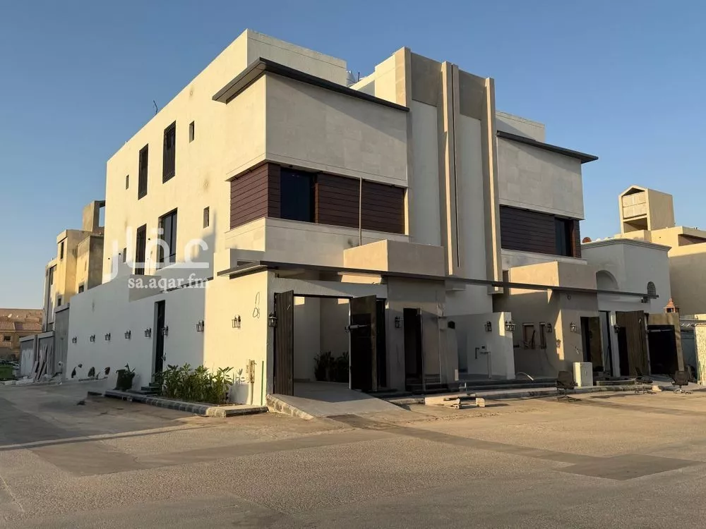 3 bedroom floor in Al Munsiyah 8
