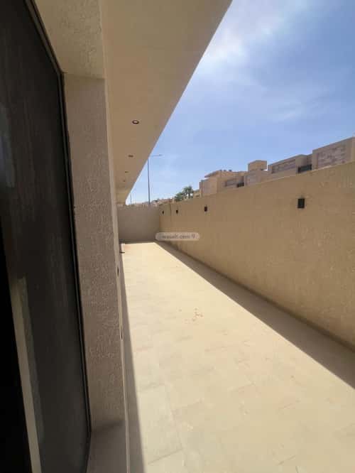 3 bedroom apartment in Al Malqa 18