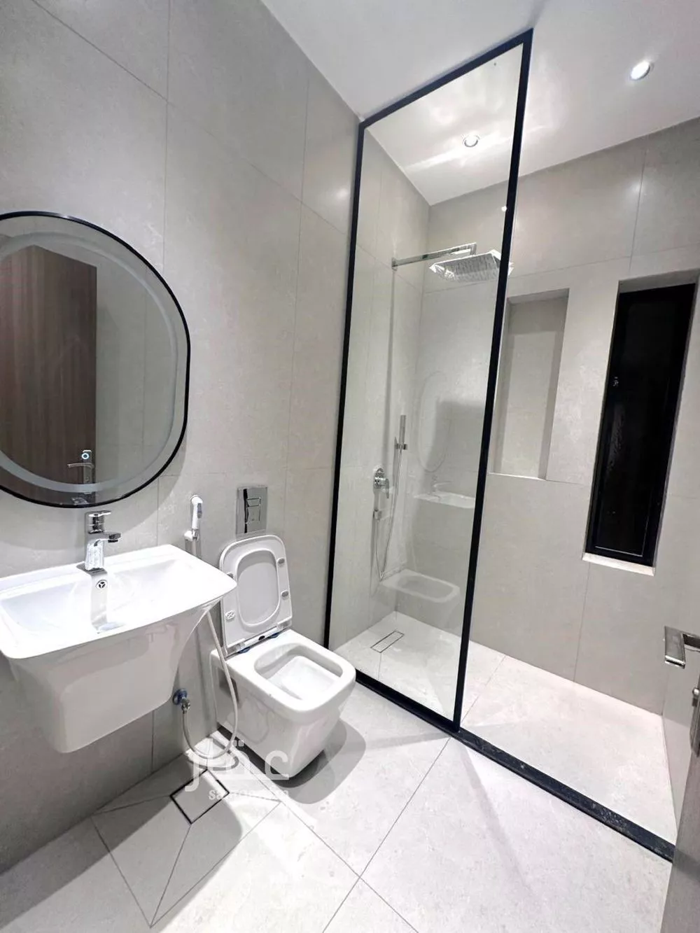 4 bedroom apartment in Al Rehab, Jeddah 18