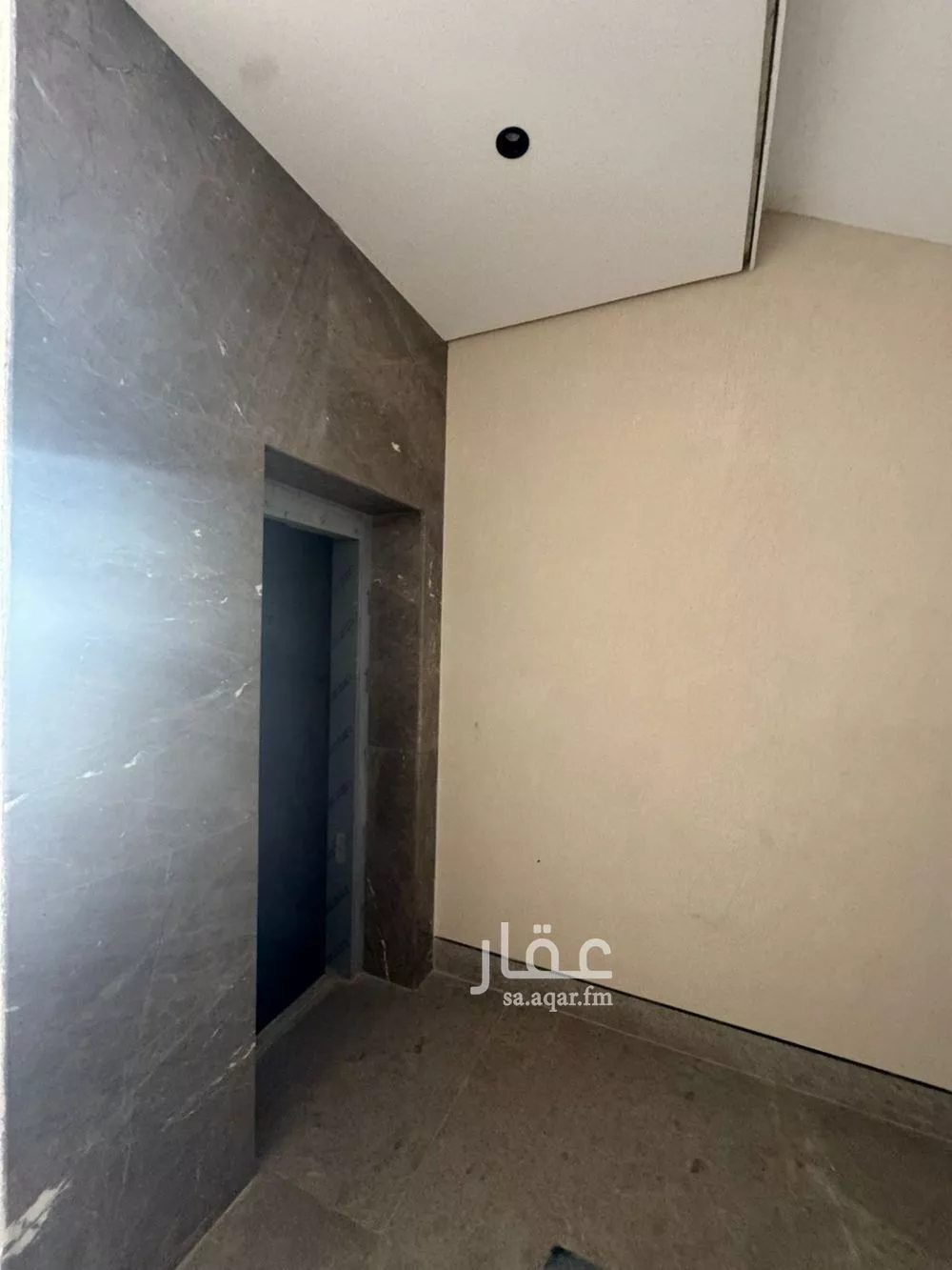دور 4 غرف في الملك فهد 15
