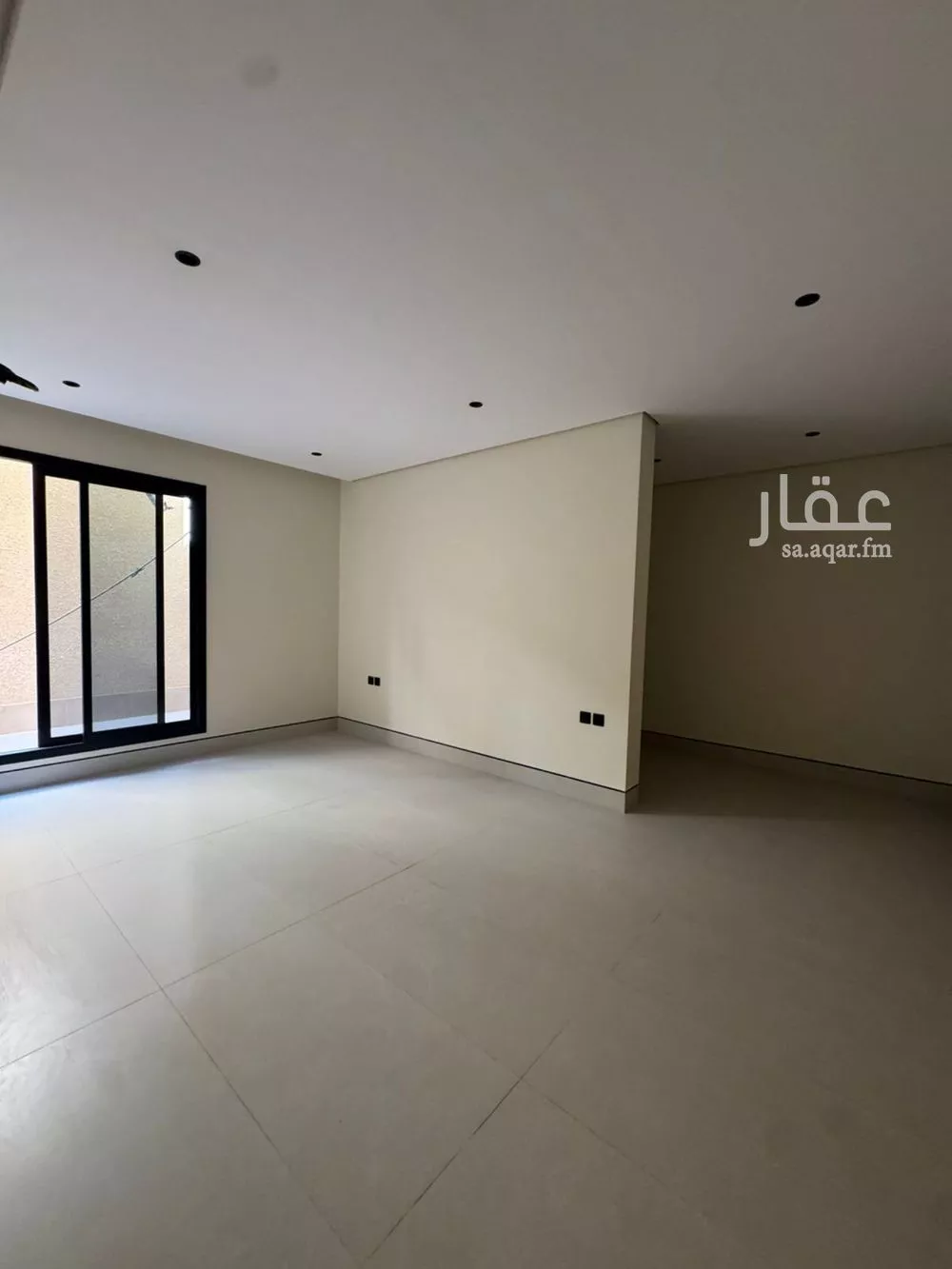 دور 4 غرف في الملك فهد 16