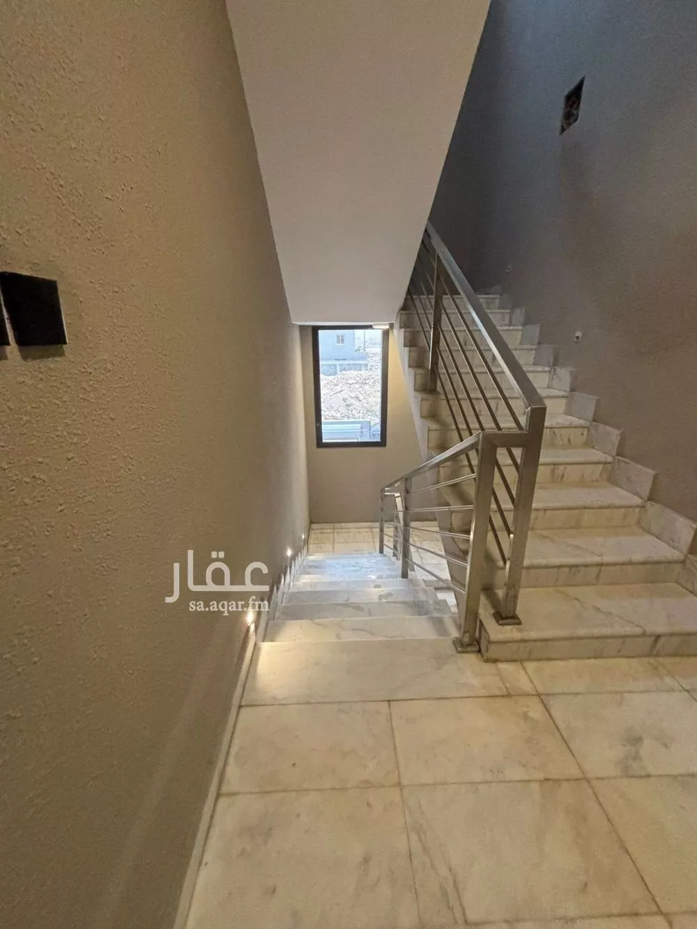 4 bedroom floor in Al Aridh 5