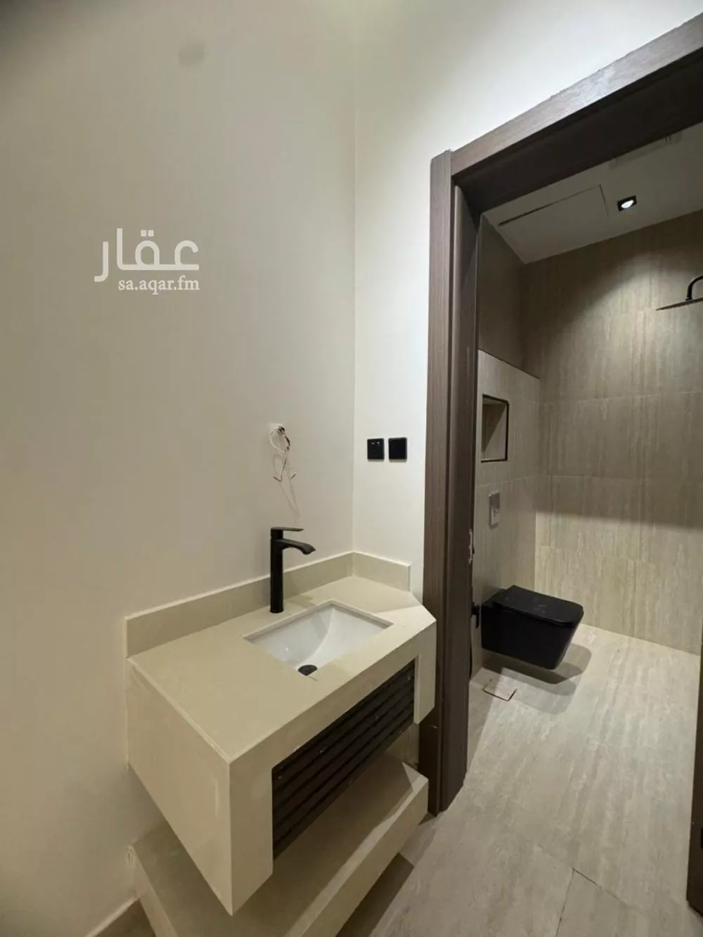دور 4 غرف في الجنادرية 3