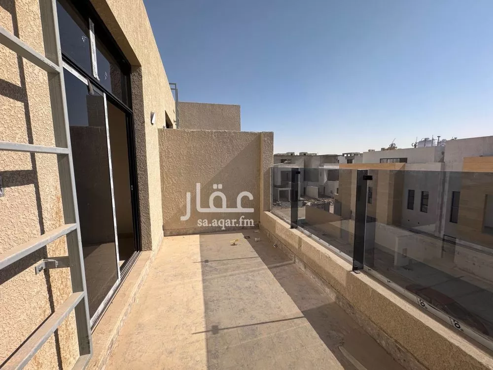 4 bedroom floor in Al Rimal 7