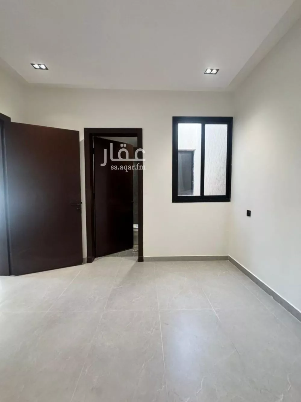 3 bedroom floor in Tuwaiq 8