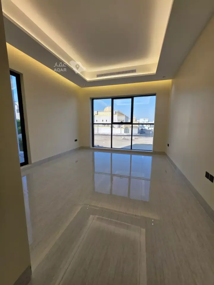 4 bedroom villa in Al Shiraa, Jeddah 8