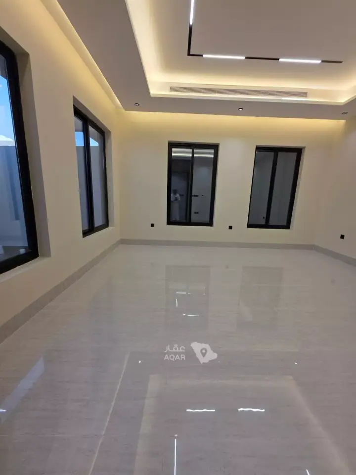 4 bedroom villa in Al Shiraa, Jeddah 2