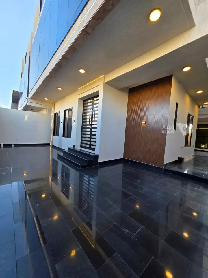 4 bedroom villa in Al Shiraa, Jeddah 5