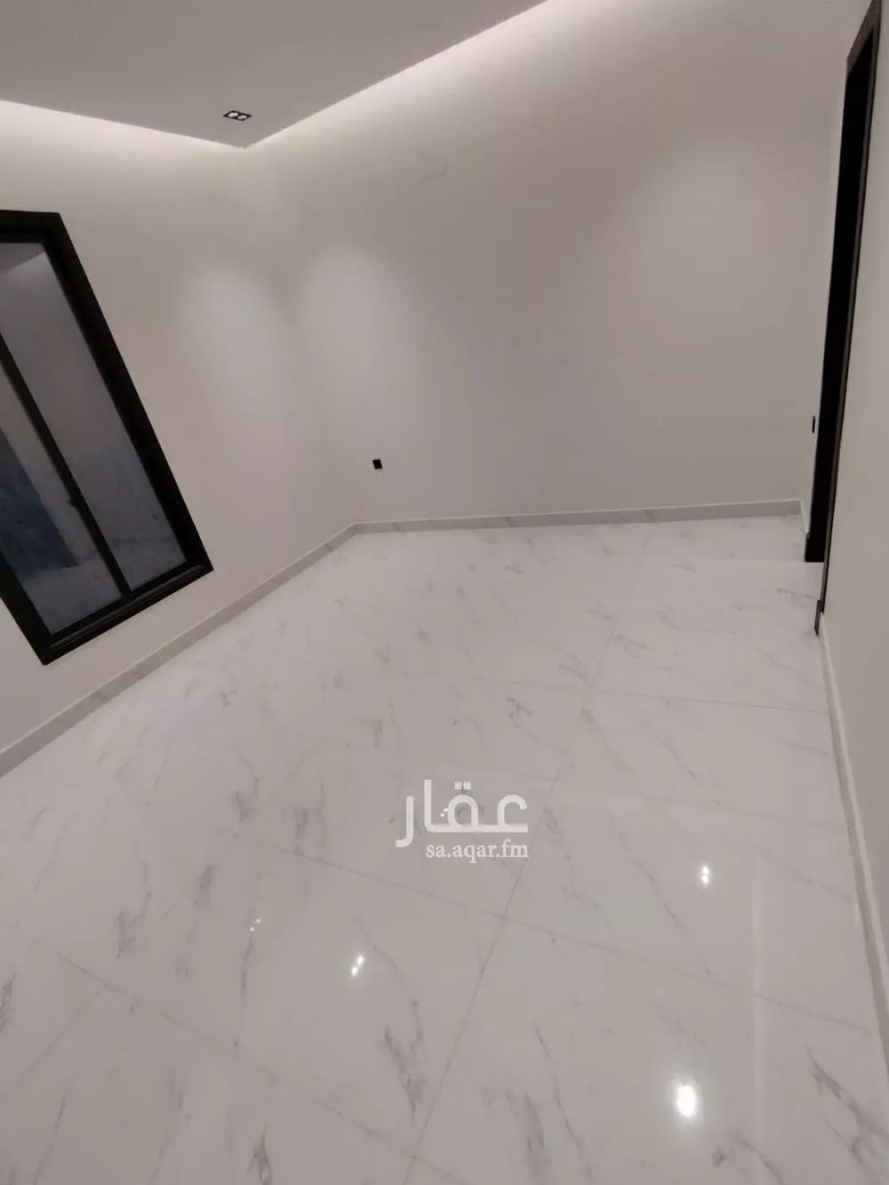 دور 3 غرف في المونسية 7