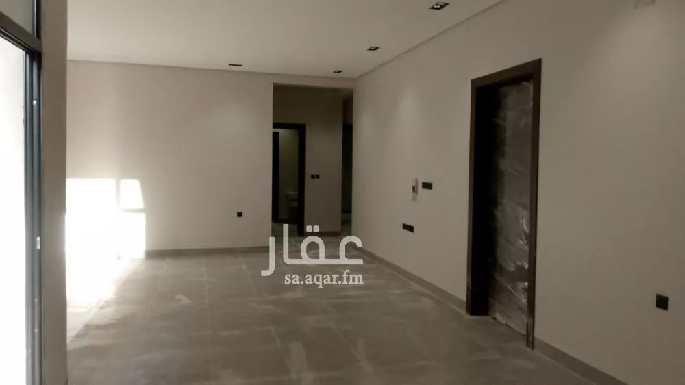 3 bedroom floor in Ishbiliyah 4