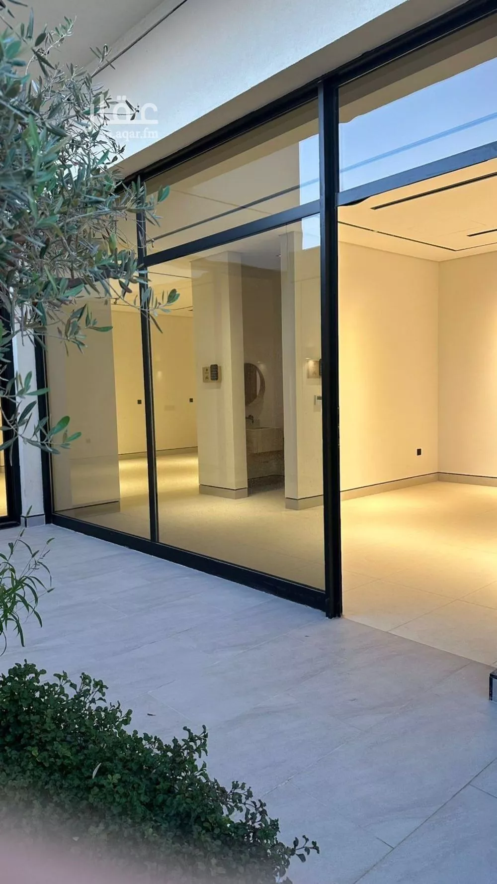 3 bedroom floor in Al Safa 5