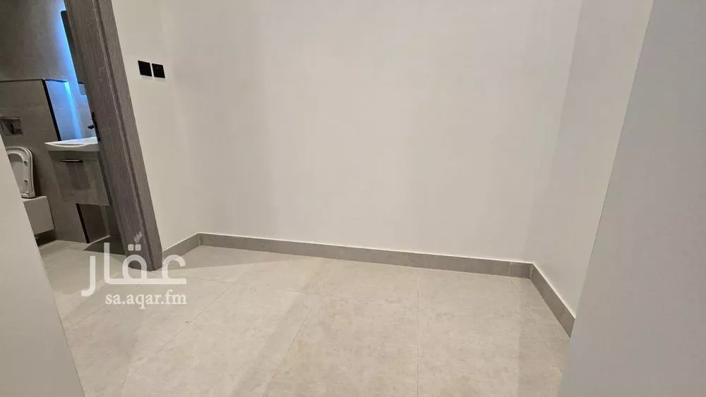 دور 3 غرف في الجنادرية 8