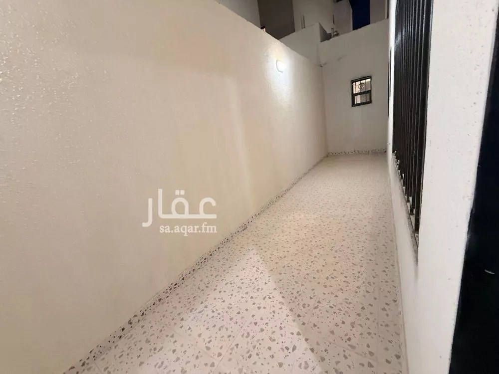 4 bedroom floor in Taibah 4
