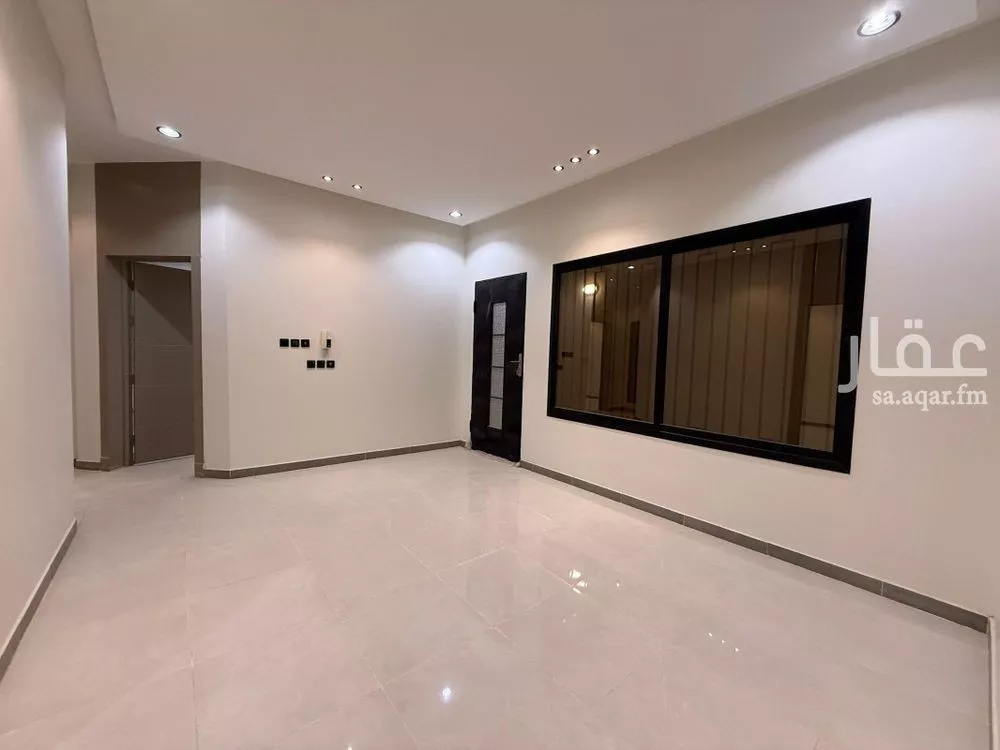 4 bedroom floor in Taibah 8