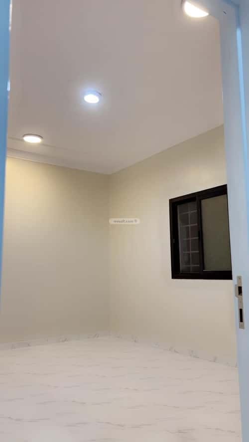 3 bedroom apartment in Al Qadisiyah 4