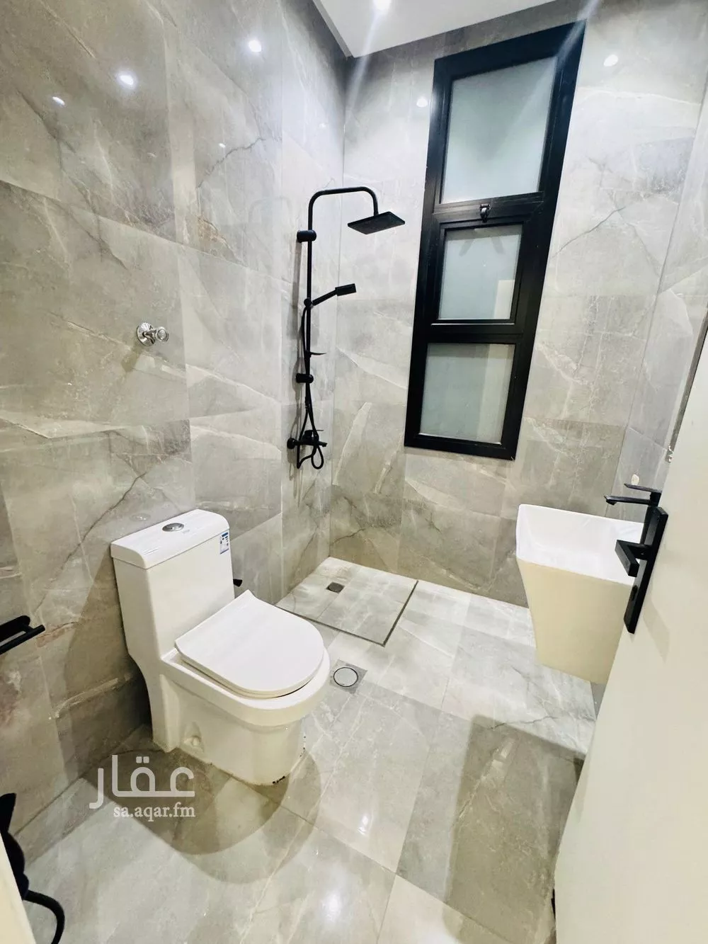 4 bedroom apartment in Al Yarmouk, Riyadh 4