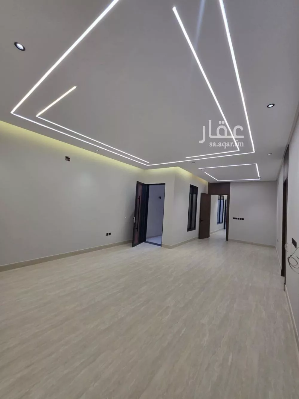 5 bedroom floor in Dhahrat Namar 12