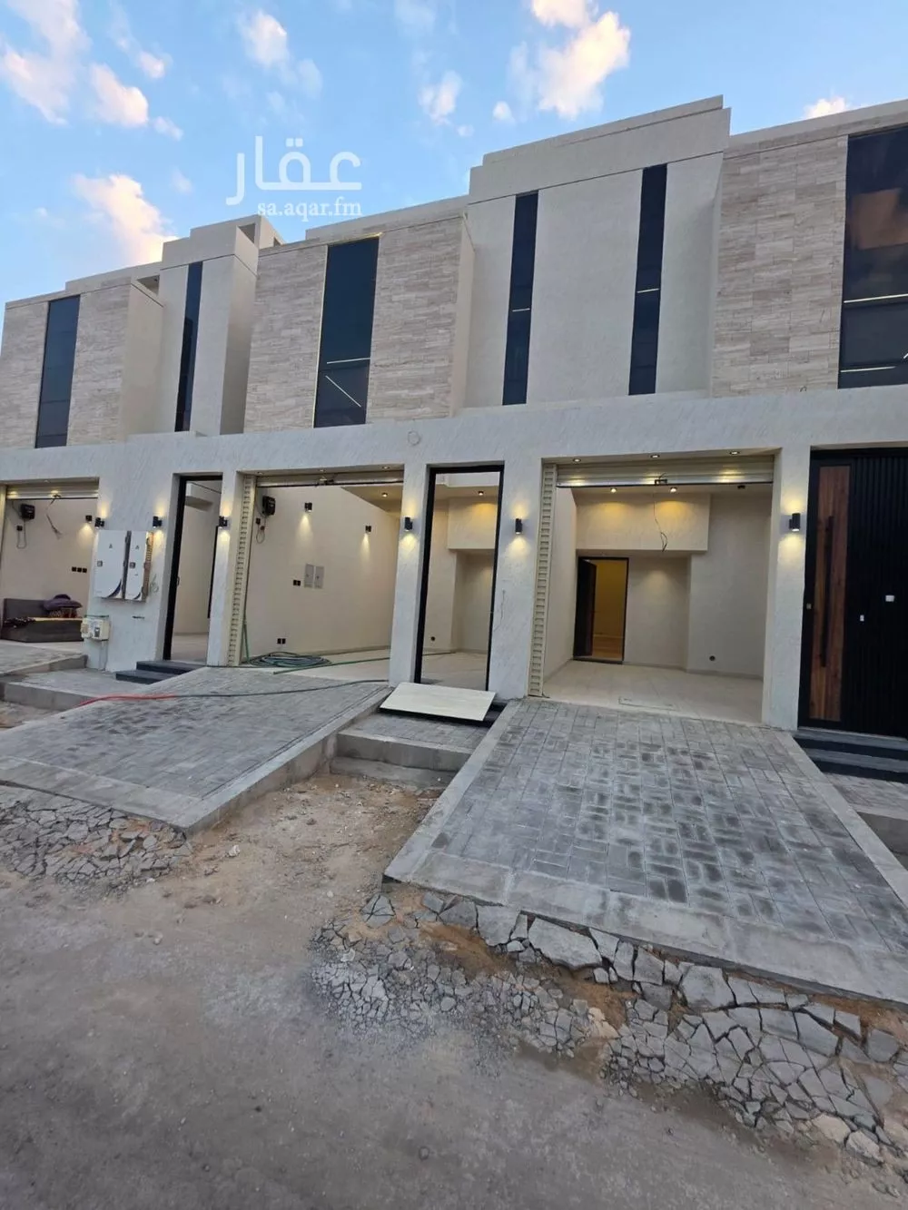 5 bedroom floor in Dhahrat Namar 9