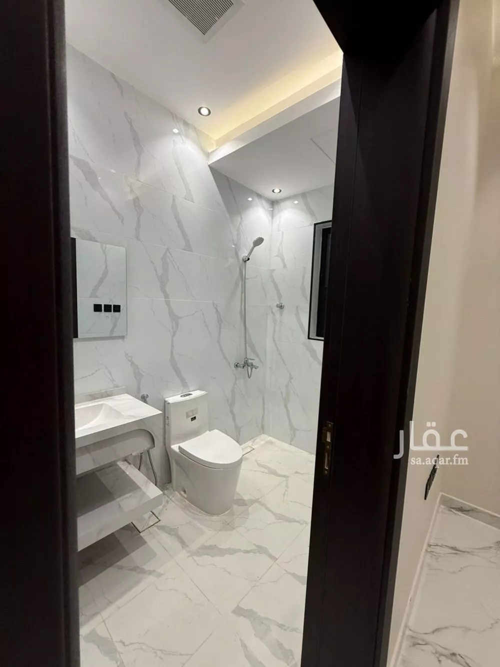 5 bedroom floor in As Suwaidi 12