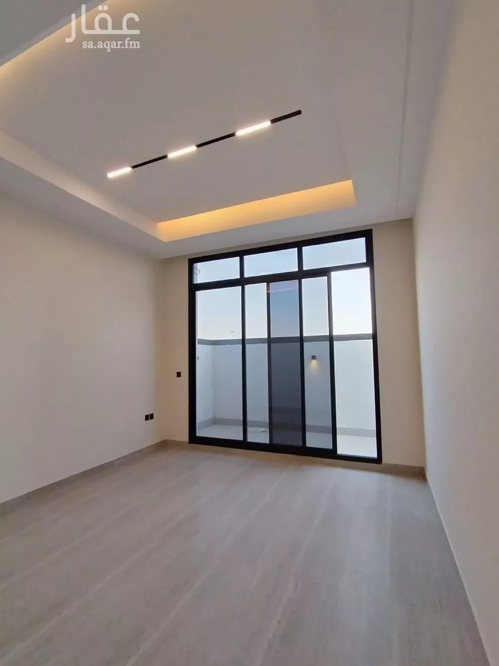5 bedroom floor in Al Munsiyah 9