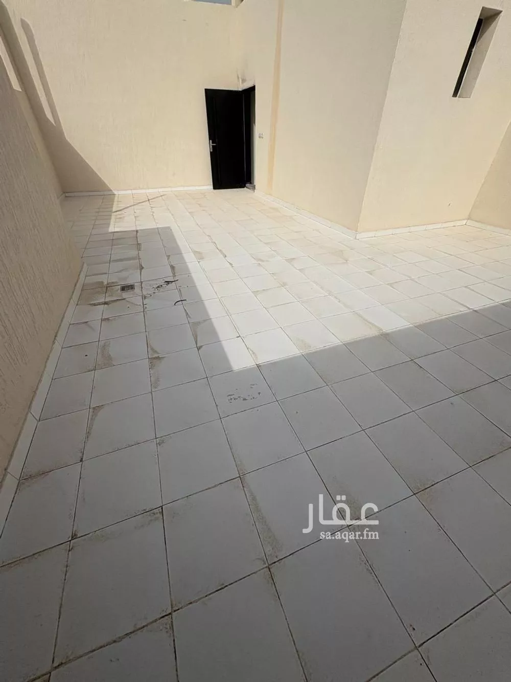 دور 6 غرف في السعادة 28