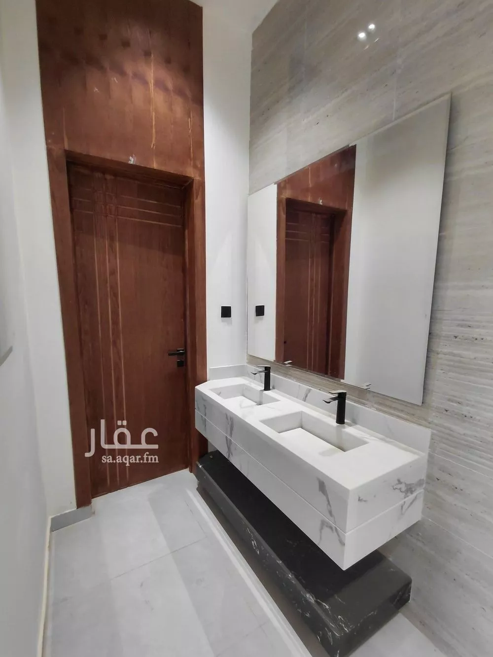 دور 5 غرف في الرمال 16