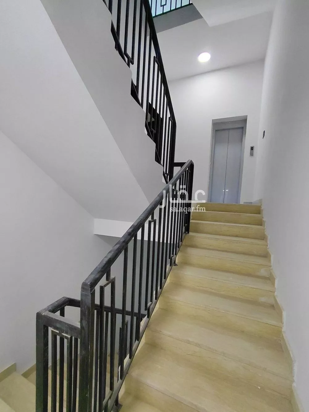 5 bedroom floor in Al Rimal 5