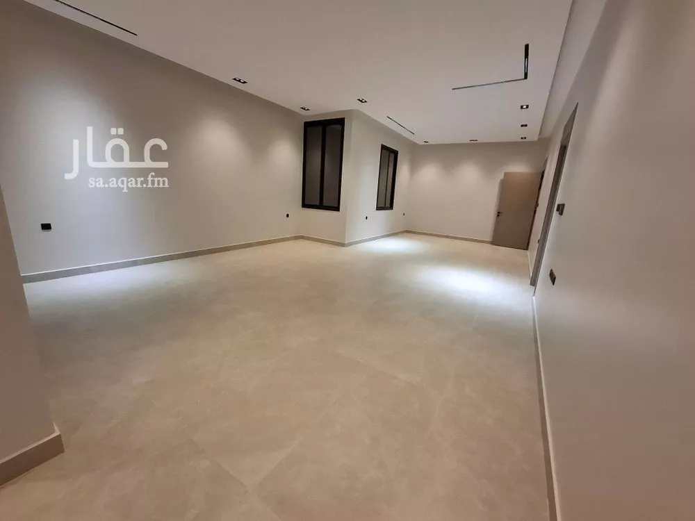 4 bedroom floor in Qurtubah 12