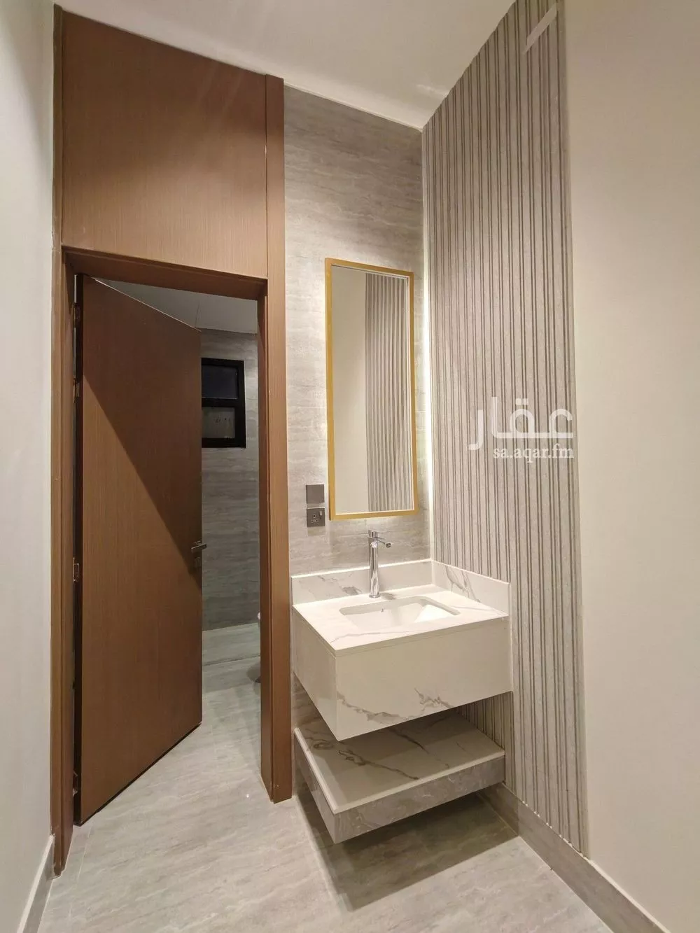 5 bedroom floor in Al Rimal 12