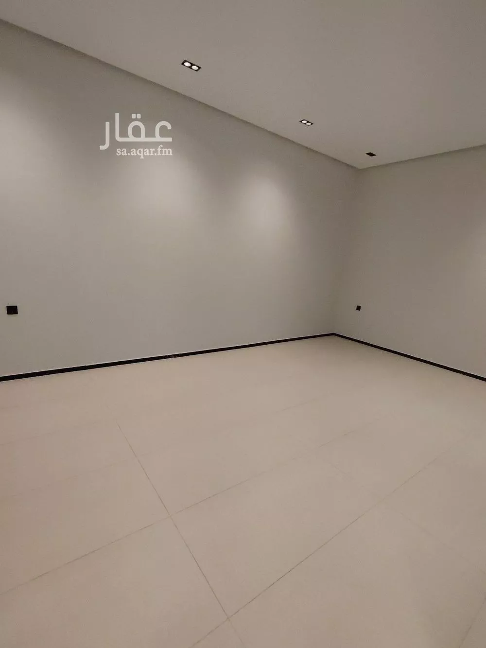 4 bedroom floor in Al Rimal 4