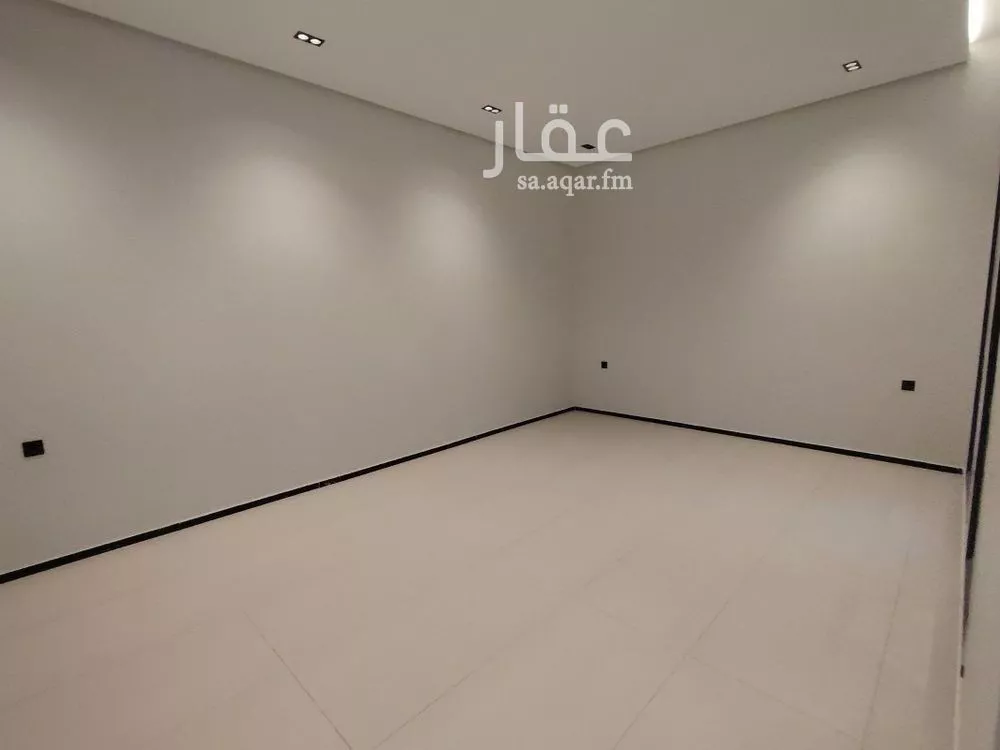 4 bedroom floor in Al Rimal 9