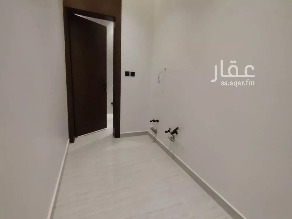 دور 3 غرف في الشرق 10