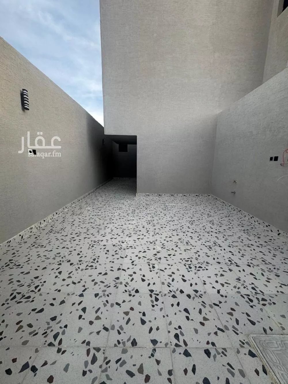 دور 6 غرف في طيبة 7