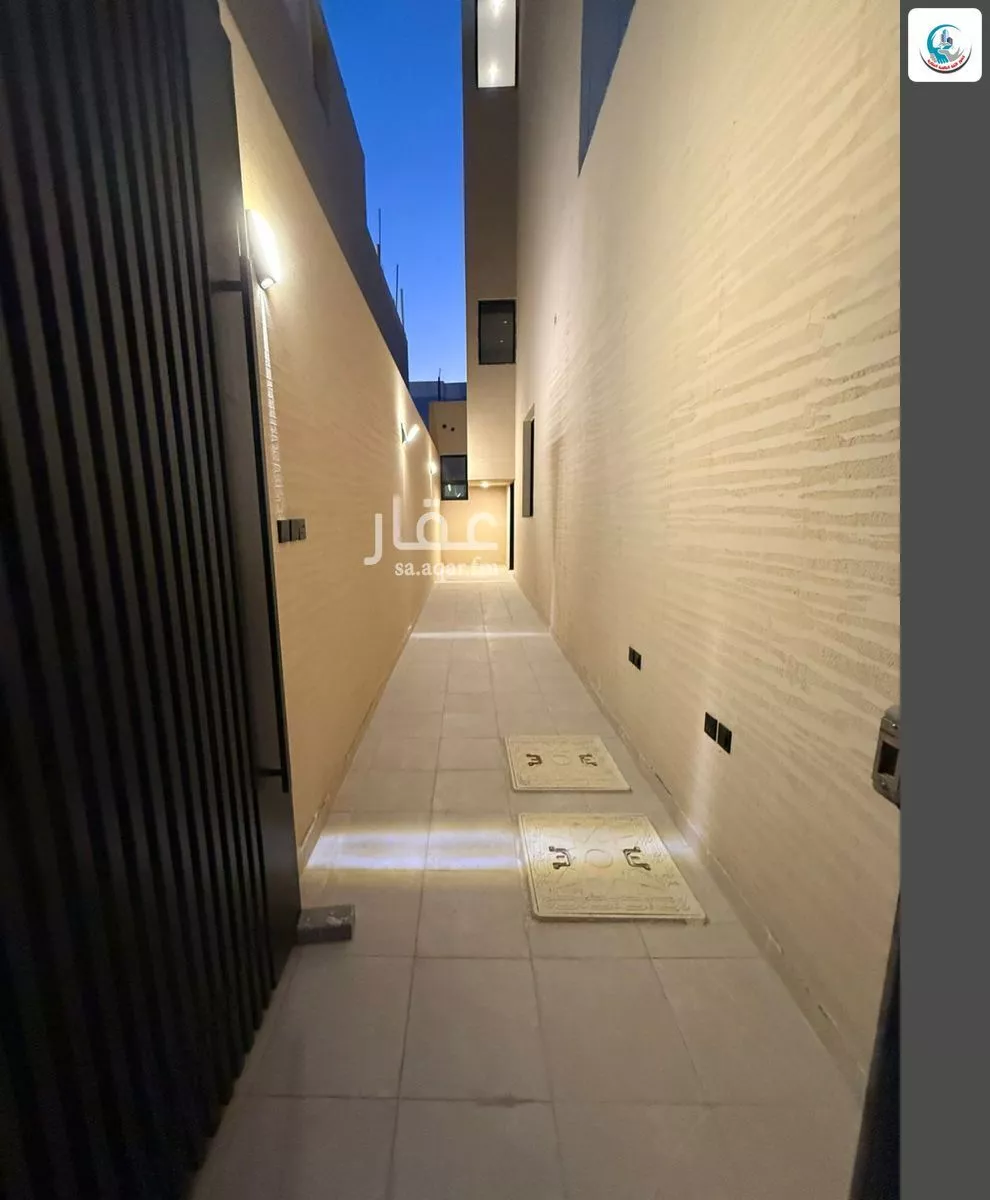 6 bedroom floor in Ash Sharq 2
