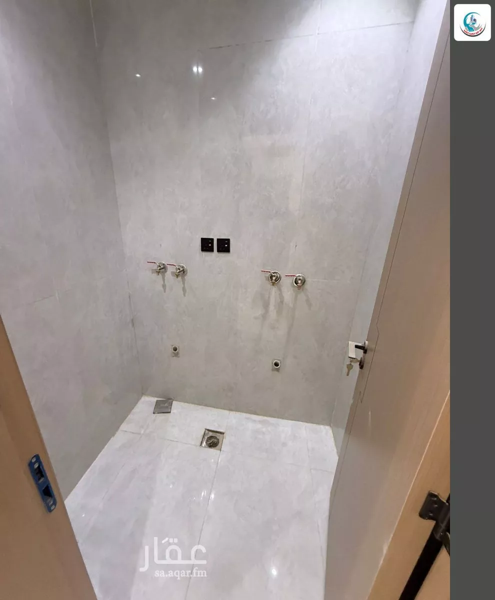 6 bedroom floor in Ash Sharq 18
