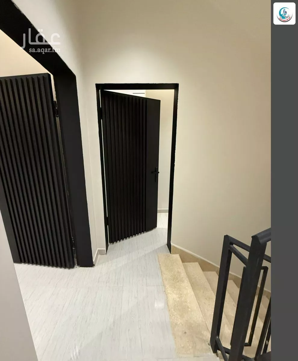 6 bedroom floor in Ash Sharq 5