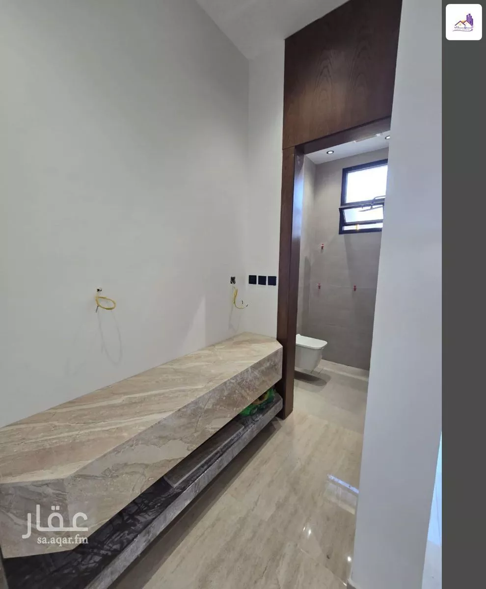 4 bedroom floor in Al Shifa 15