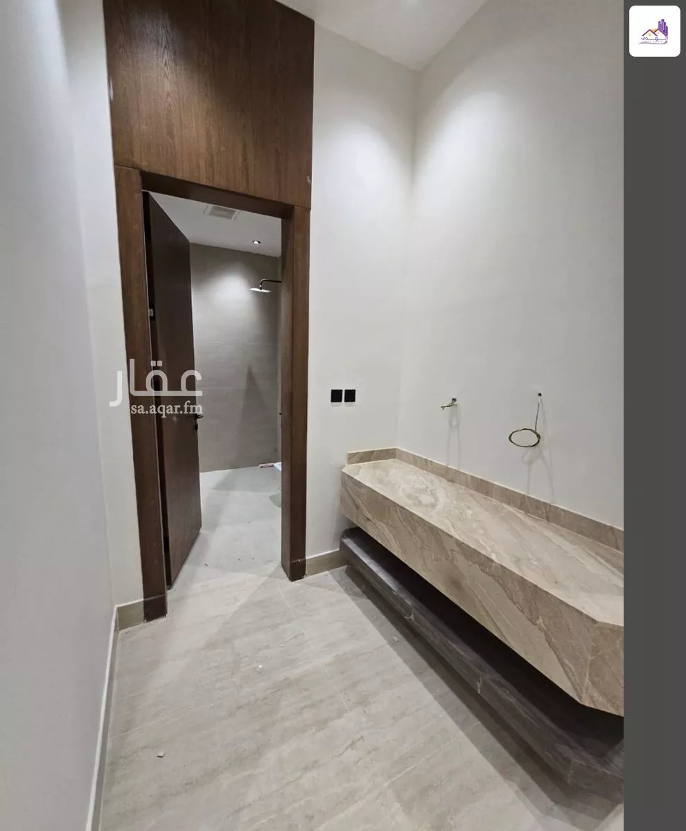 4 bedroom floor in Al Shifa 6