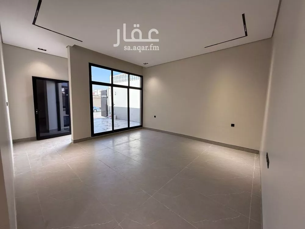 5 bedroom floor in Ishbiliyah 3