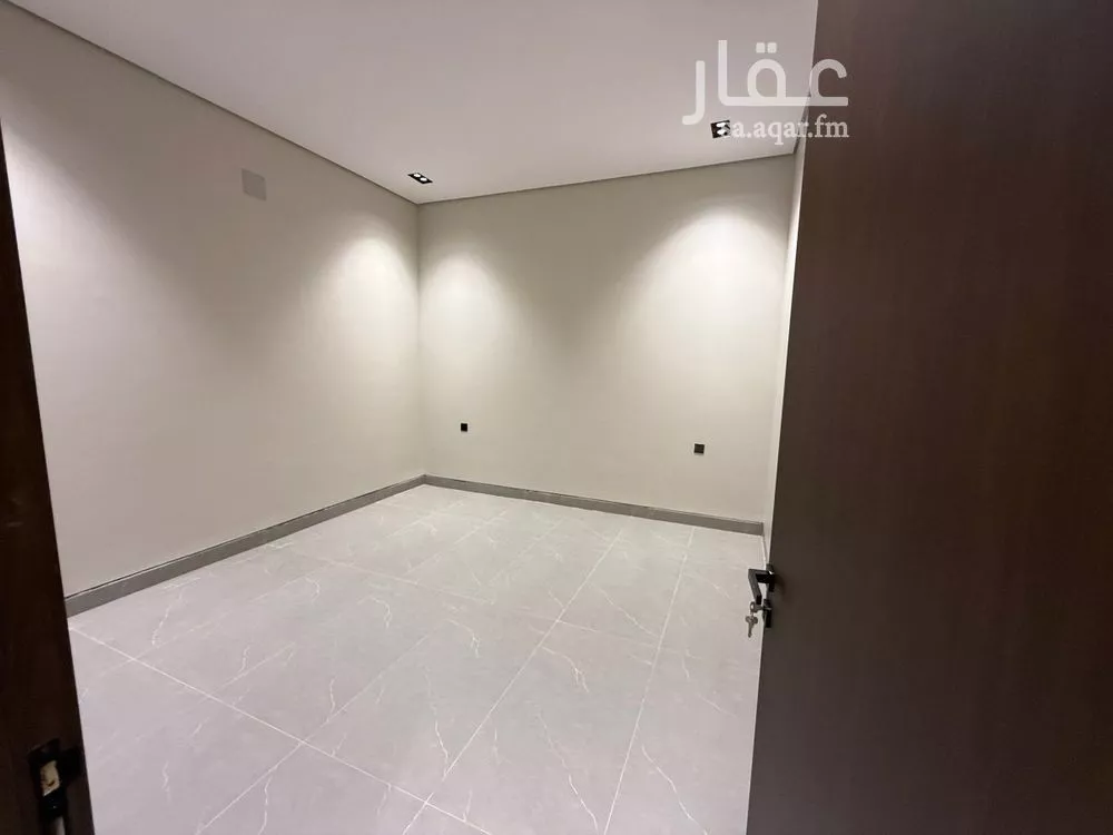 5 bedroom floor in Ishbiliyah 6