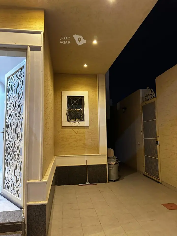 4 bedroom villa in Al Aziziyah, Riyadh 5
