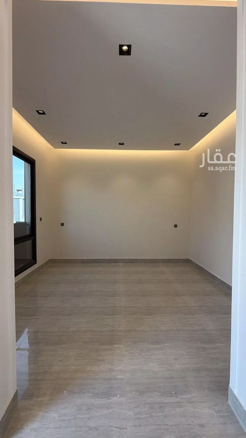 4 bedroom floor in Al Rimal 13